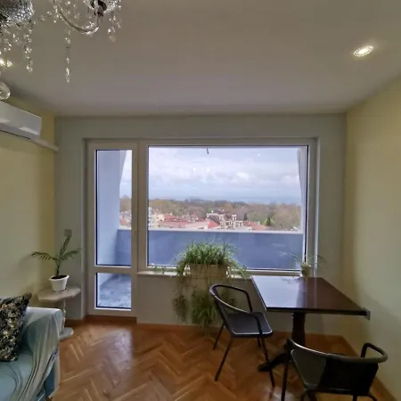 Lejlighed Central City Sea View Varna
